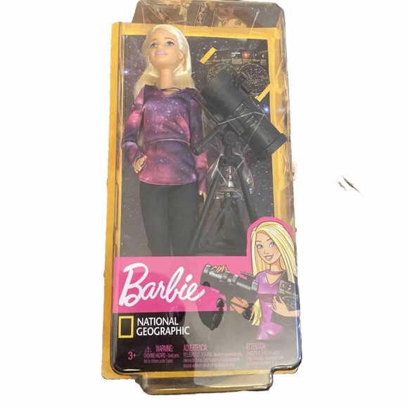 Barbie National Geographic Astrophysicist Doll New! Telescope & Star Map - Picture 1 of 3